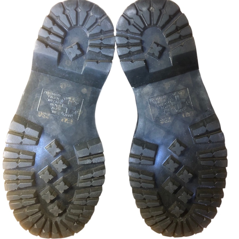DR MARTENS 1461 quad croc emboss leather platform shoe in gunmetal - Picture 10 of 14